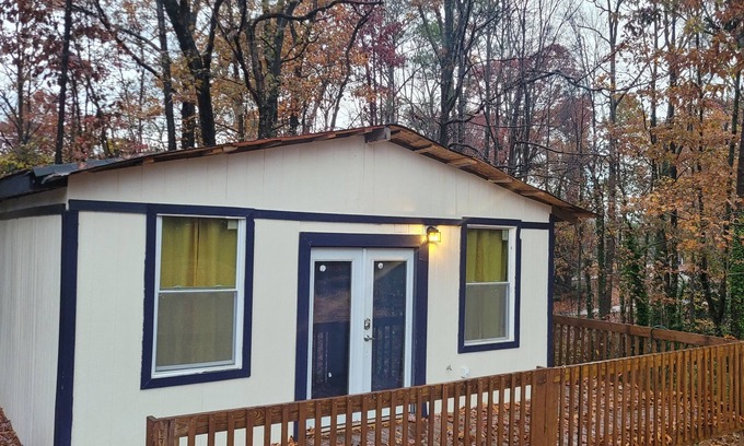 Clarkdale House | Tranquil Tiny Home Retreat with Modern Comforts in Cobb County