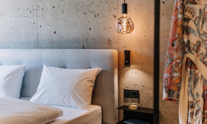 Laces Apartment | Traumurlaub: Studio "apfel" auf dem Bio Bauernhof Langstrein