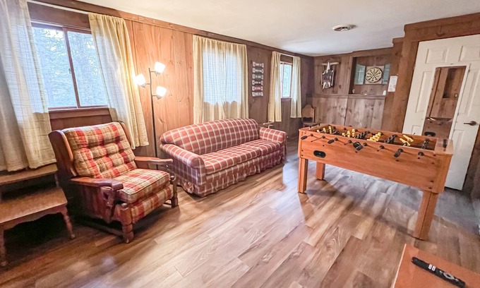 Wardsboro House | Tree-surrounded home with wood stove, spacious deck, gas grill - close to trails