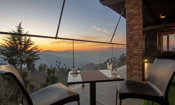 Kumharsain Hotel | Treebo The Northern Retreat Resort With Mountain View