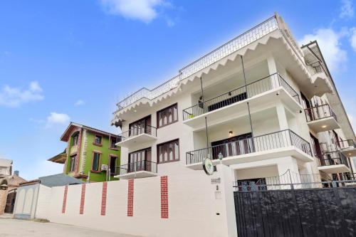 Srinagar Hotel | Treebo Vitasta Villa, Srinagar