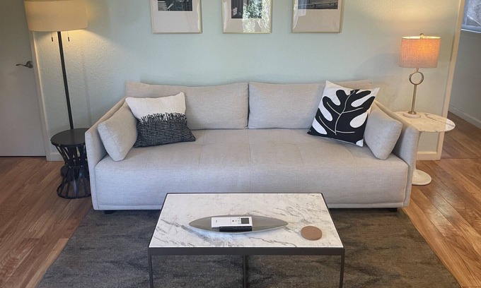 Belmont Cottage | Treehouse cottage in beautiful Belmont