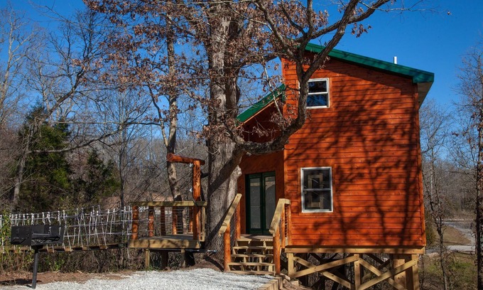 Equality Cabin | Treehouse Hot Tub Cabin-Closest Cabins to Garden of the Gods-Shawnee Forest