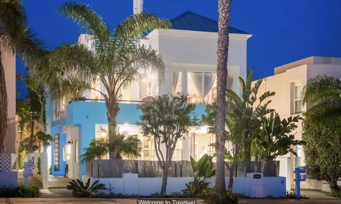San Onofre House | Trestles Wave House Condo B