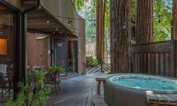 Northwood House | Tri-Level MCM Masterpiece, Redwoods, Golf & Spa