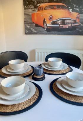 Salford House | Tropical Sun Homes - Beautiful spacious 3 bed home in a serene environment with free parking for 2 cars