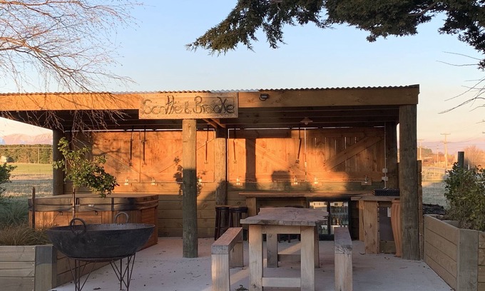Ranfurly Bed & Breakfast | Trout n Trail BnB