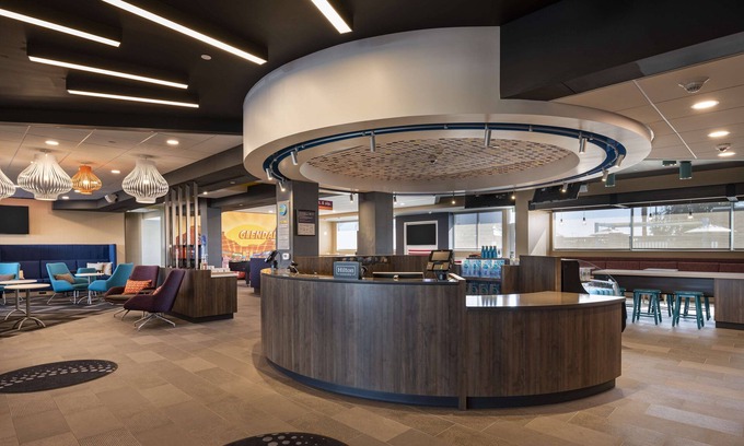 Glendale Sports and Entertainment District Hotel | Tru By Hilton Phoenix Glendale Westgate, AZ