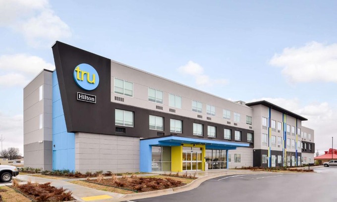 Stuttgart Hotel | Tru By Hilton Stuttgart