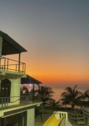 Trujillo Bed & Breakfast | Trujillo sail club