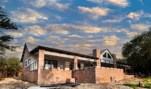 Marloth Park Cabin | Tswenyane Kruger Lodge