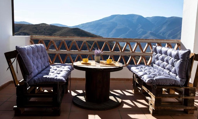 Carataunas Apartment | tuGuest Carataunas Apartment Alpujarra III