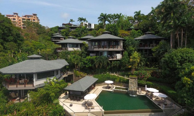 Manuel Antonio Resort | Tulemar Resort