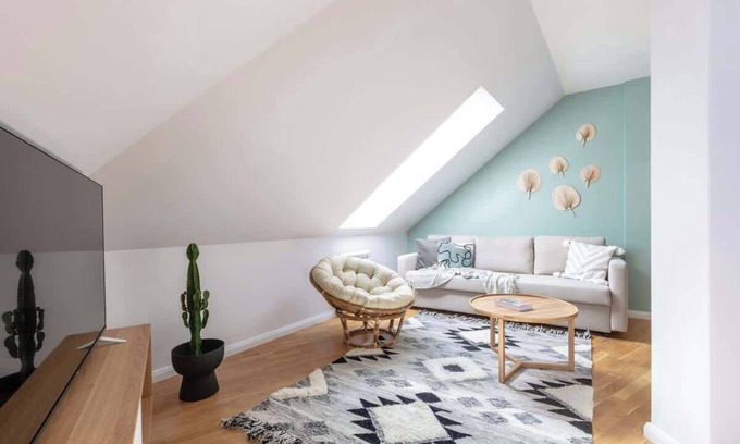 Prague 2 Apartment | TurnKey | Angelo Roma Apartment II