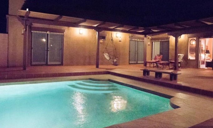 Indio Hills Bed & Breakfast | Turtle Back Mesa Bed & Breakfast