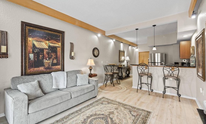 Palm Coast Condo | Tuscan Breeze Getaway | Palm Coast | Close To The Beach | European Village