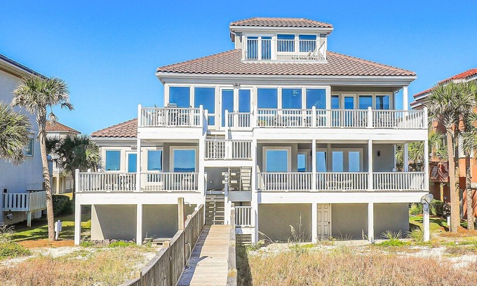 Gulf Shores House | 🏝️TWEEN WATERS🏝️ Gulf-front. Quiet, gated area with pool & tennis. Family favorite