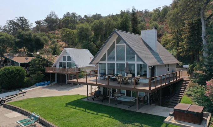 Clearlake House | Twin A Frame Homes. Large main house. OPTIONAL 2nd house for an additional fee.