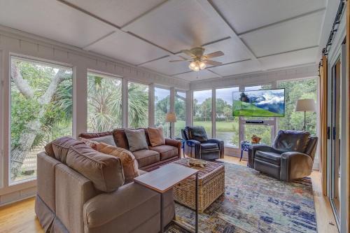 Charleston County House | Twin Oaks 26 by Wild Dunes, with Golf View