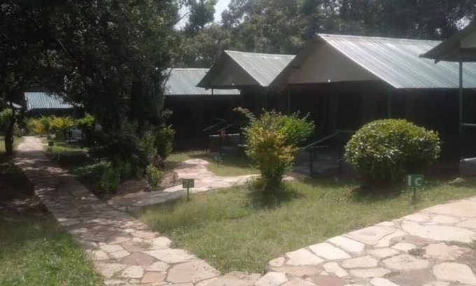 Ololaimutiek Cabin | TWIN ROOM 2@Miti-Mingi Eco Camp Masai Mara