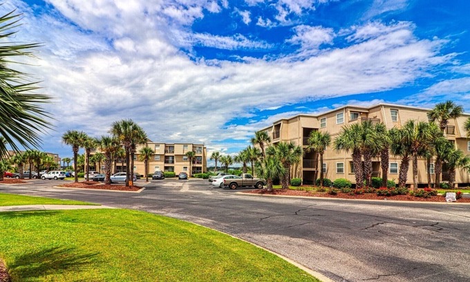 Gulf Stream Estates Condo | Two Bedroom Condo with a Shared Swimming Pool on the channel front.