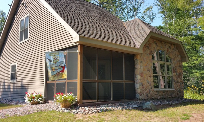 Herbster House | Two bedroom cottage near beautiful Herbster beach.
