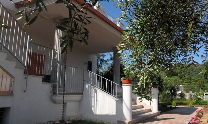 Peschici Apartment | Two-room apartment in Piana dei Greci