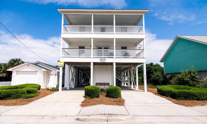 Edisto Island House | Two Story Second Row Home w/Ocean Views; Cable TV/WiFi; Elevator For a Fee