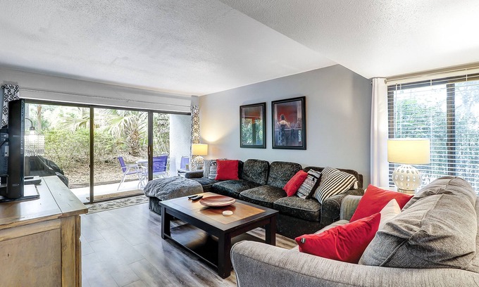 Hilton Head Villa | Two-story villa with 3 pools, tennis & bikes - walk to Coligny Plaza & beach