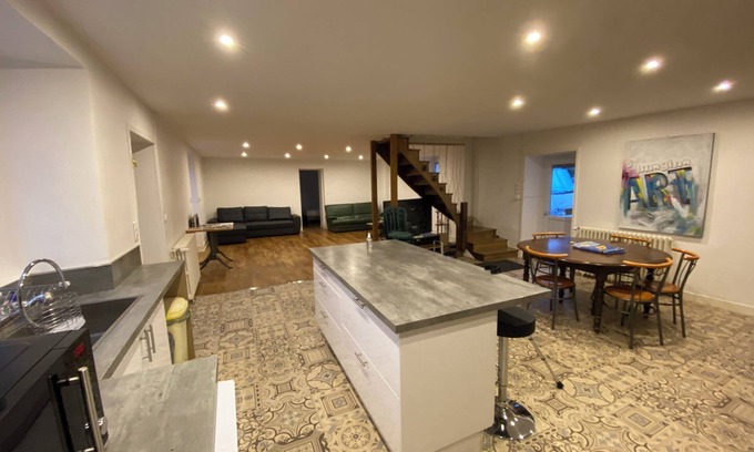 Beynat House | Typical Corrézienne house near the town center and 5' min from the lake by car