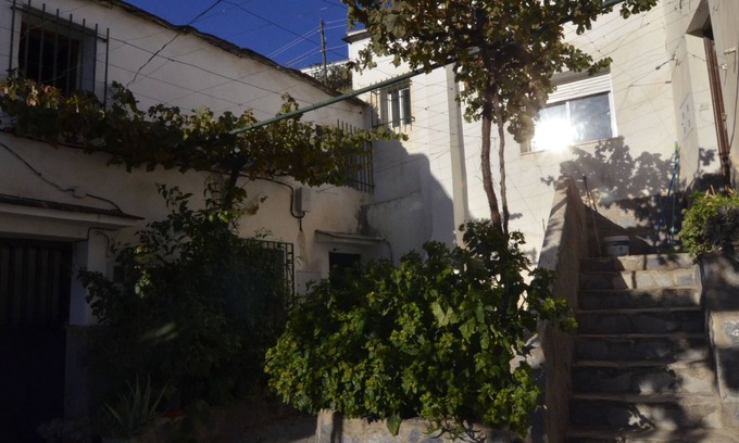 Senes House | Typical house with patio in ALMERIA Andalusia. 4 people in peace.