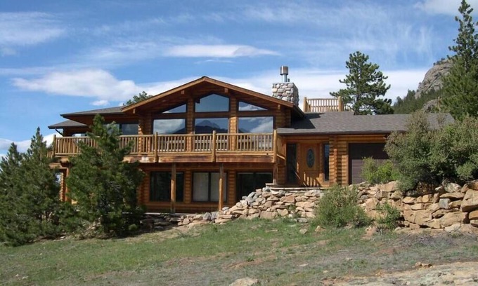 Carriage Hills House | Tyrolean - 4 bedroom home with Hot Tub