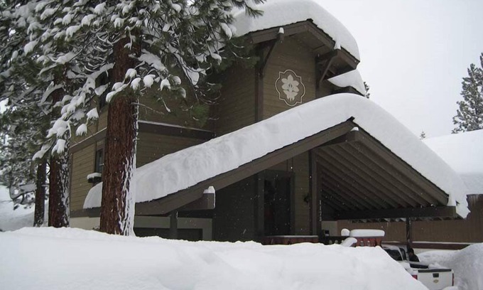 Tahoe Tyrol House | Tyrolean Style Chalet Near Heavenly Sleeping 8- Great Value!