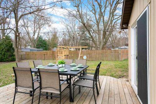 Saint Marys  Saint Joseph County House | U of ND Oasis Cozy Minimalist 4bd with Outdoor Deck and Playground
