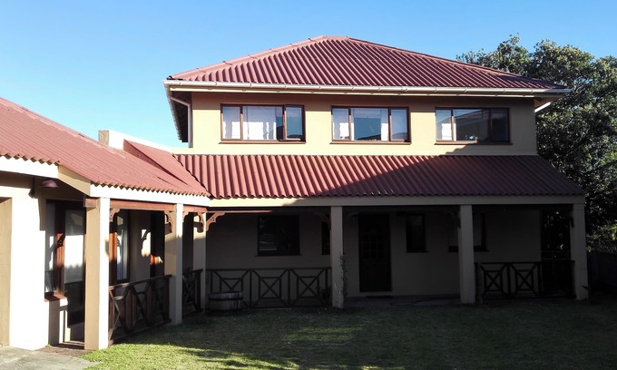 Kleinmond House | Uiteindelik - Kleinmond :- Secluded village on the Coast