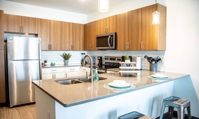 Downtown Apartment | Ultimate Serenity Room