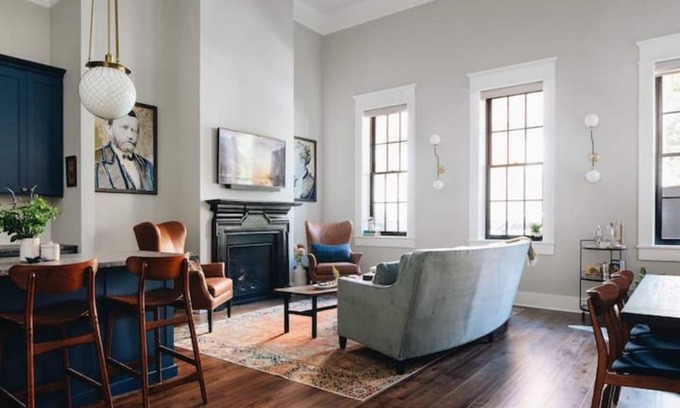 Galena Apartment | Ulysses Suites, Suite 303