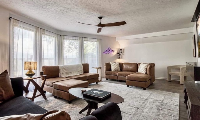 Kodak Cabin | Unique 4Bed/3Bath A-Frame