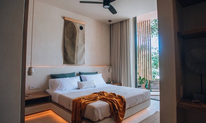 Playa Paraiso Apartment | Unique Amenities Created by Nature - Loft – Aflora