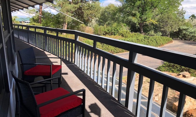 Longmont House | Unique Home Peaceful Near Boulder Dogs Ok