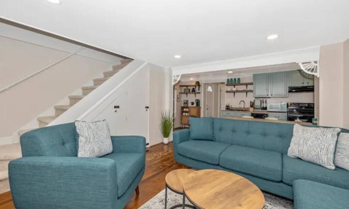 Frederick House | Unique Little Charmer in Downtown Fredericknn