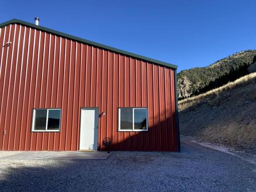 Cameron House | Unique Rustic Barn Retreat with Game Room near Yellowstone in Ennis, Montana