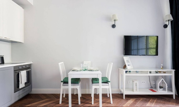 Guastalla Apartment | Unique studio in the heart of Milan