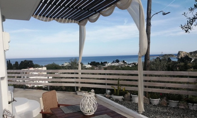 Stegna House | Unique view along with peace and pricacy