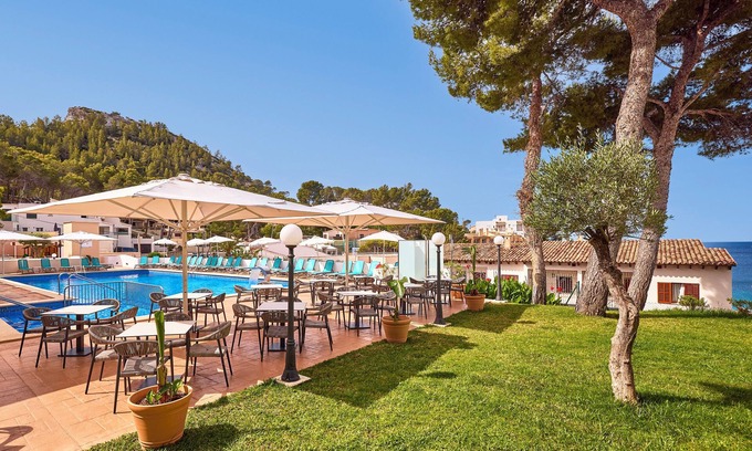 Sant Elm Apartment | Universal Aparthotel Don Camilo