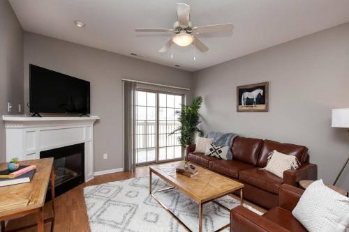 Ames Apartment | University Suite + Pool + Gym