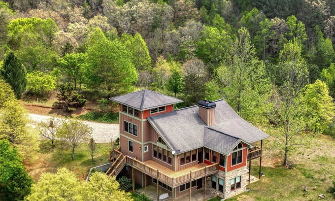 Warne House | Unplugged in the Smokies