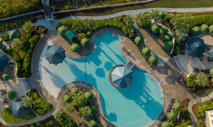 Palmetto Dunes Resort | Unwind and Play at Marriott's Barony Beach Club- 2 Bedroom Courtyard Unit