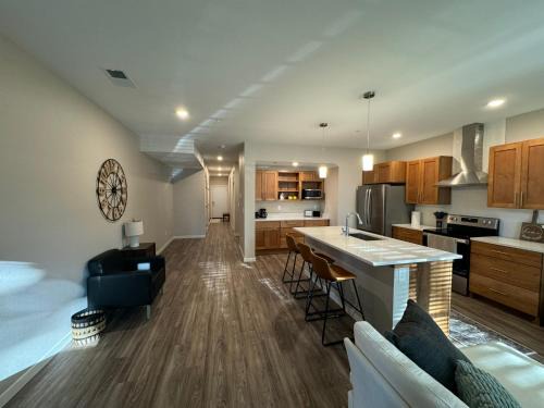 Roosevelt House | Unwind in Style at Fargo's Hidden Gem! #102