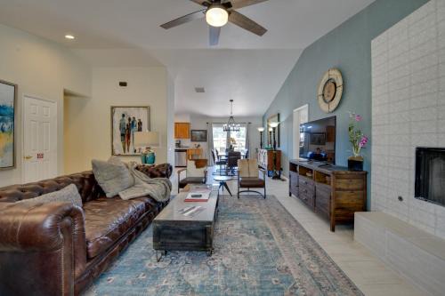 Morongo Valley House | Updated Abode 22 Mi to Joshua Tree National Park!